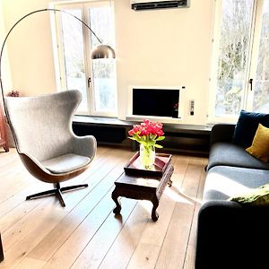 L'Atique By Agelandkaai Be With Free Parking